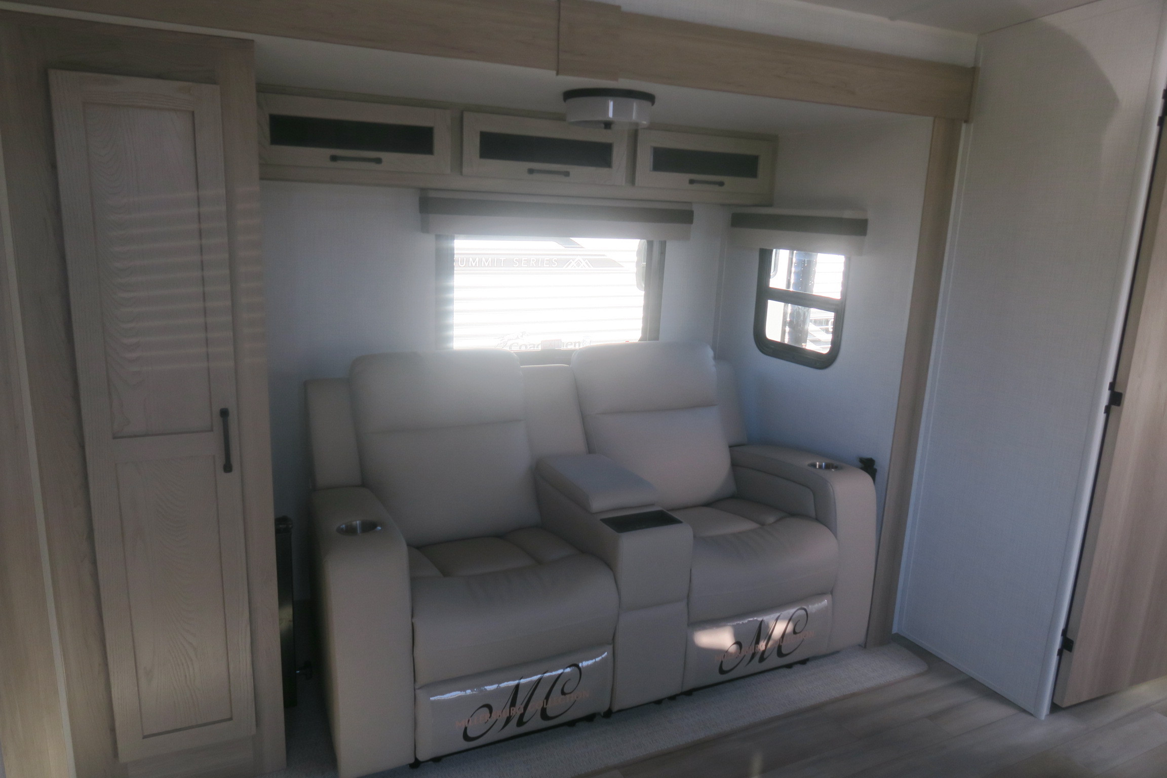 NEW 2024 ROCKWOOD MINI LITE 2515S - Overview | Berryland Campers