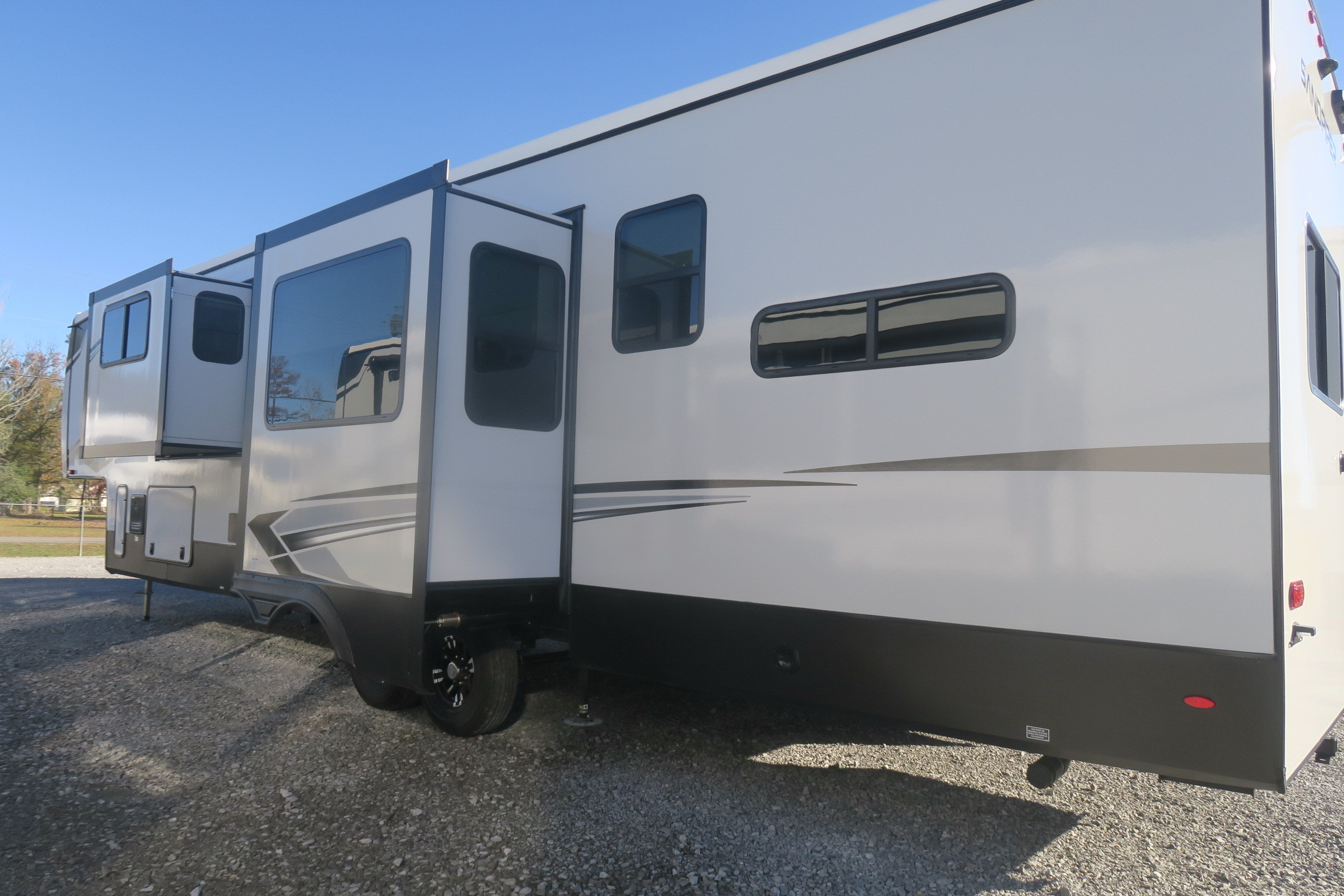 NEW 2024 SANDPIPER 3800RK Overview Berryland Campers