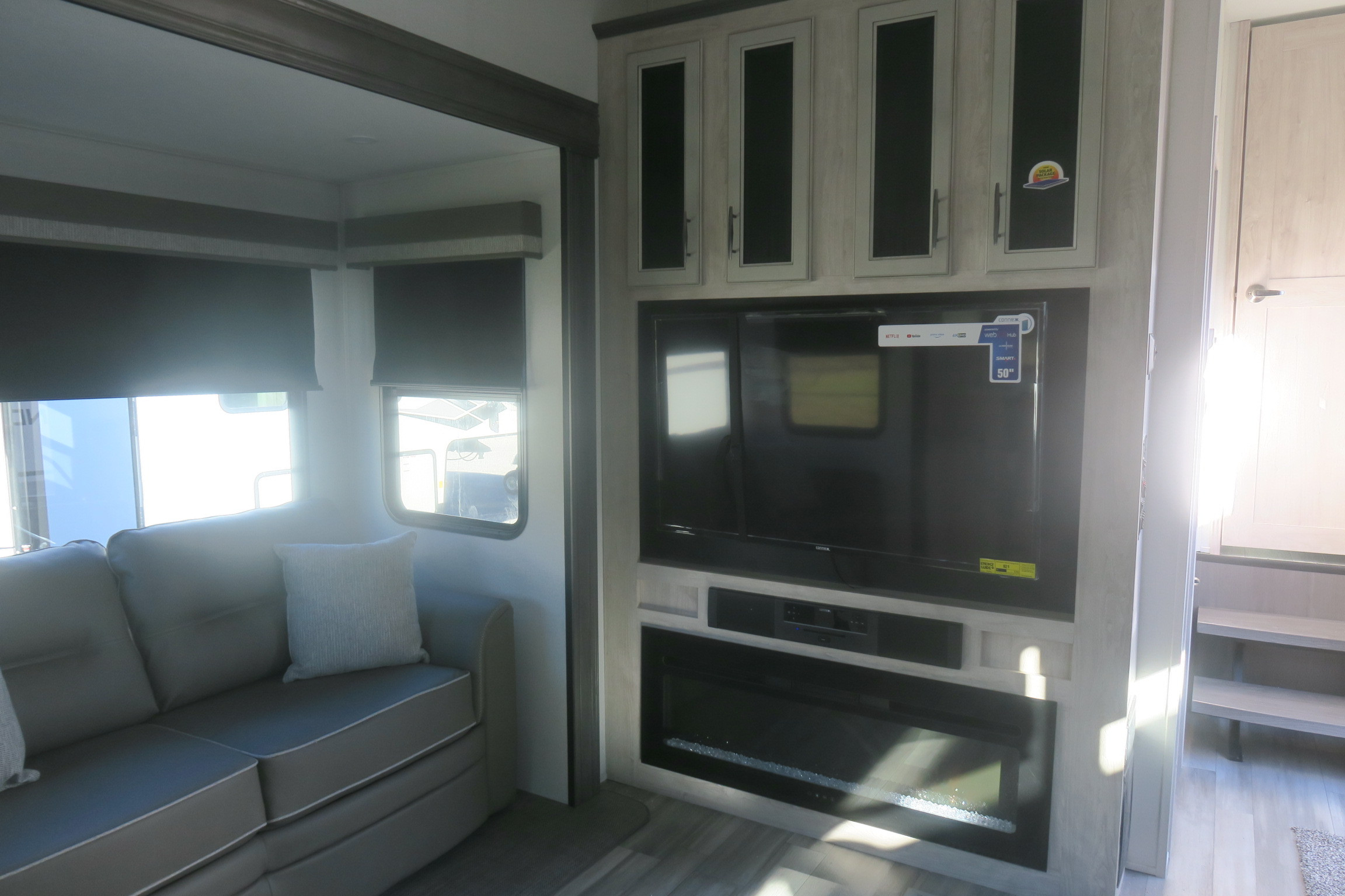 NEW 2024 SANDPIPER 3800RK Overview Berryland Campers