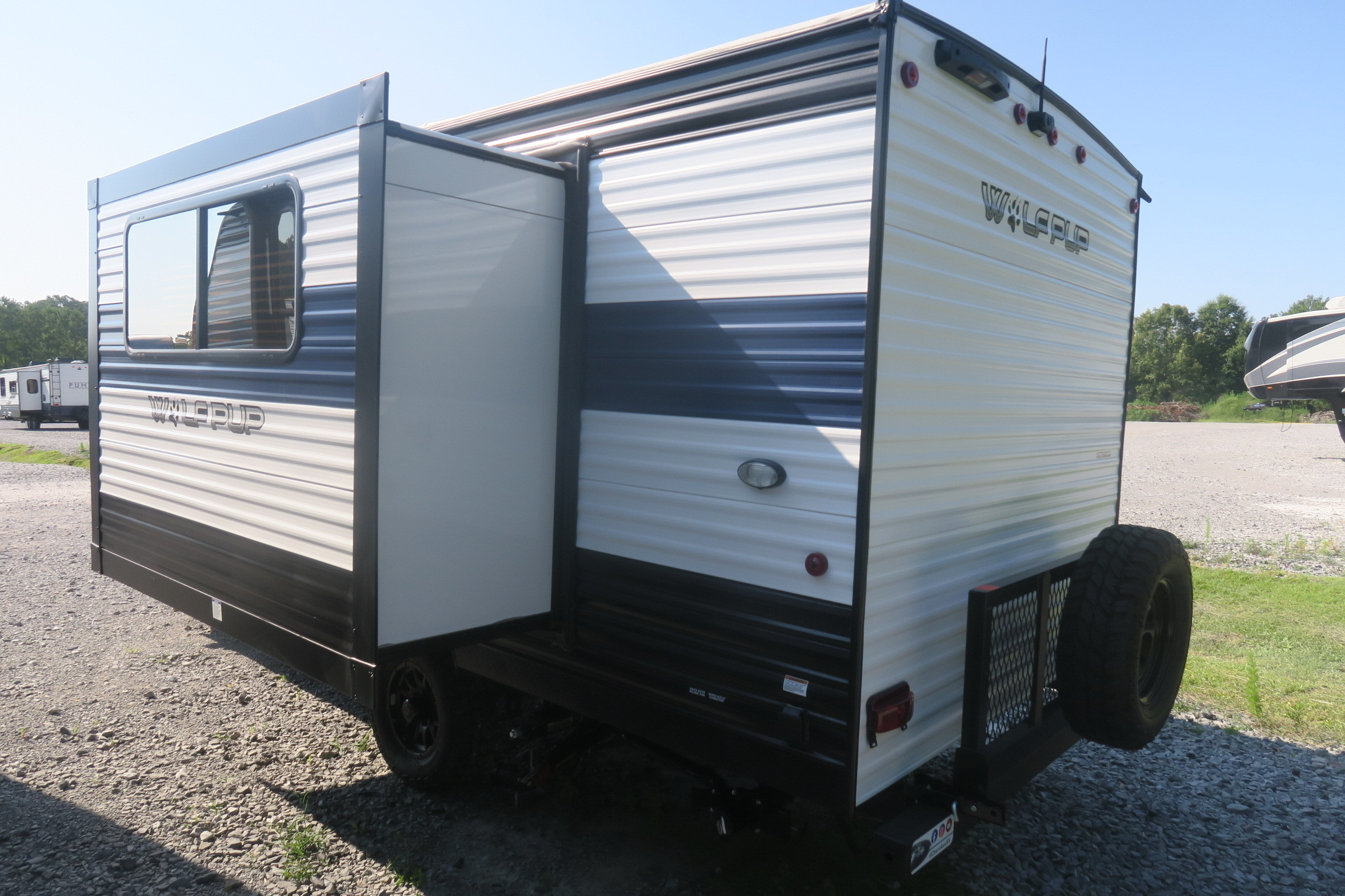 NEW 2024 CHEROKEE WOLF PUP 16KHW - Overview | Berryland Campers